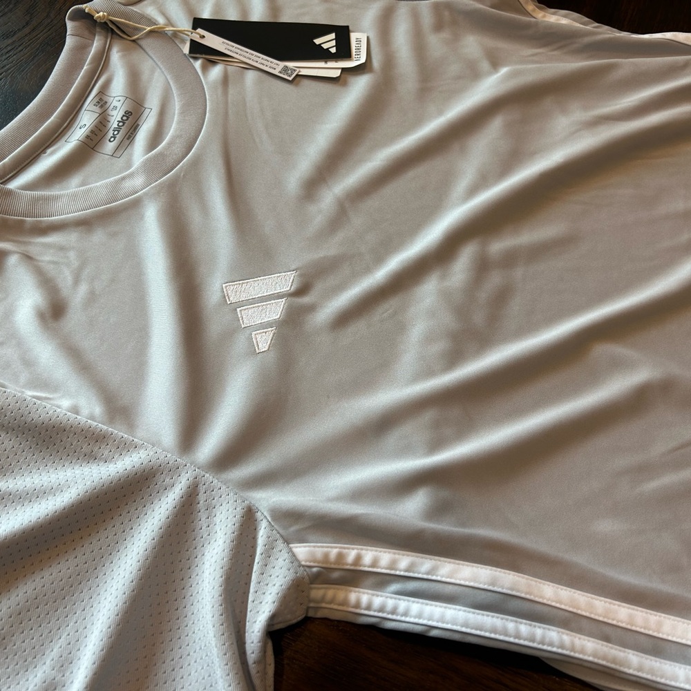 Men’s small ADIDAS SPORT SHIRT, NEW